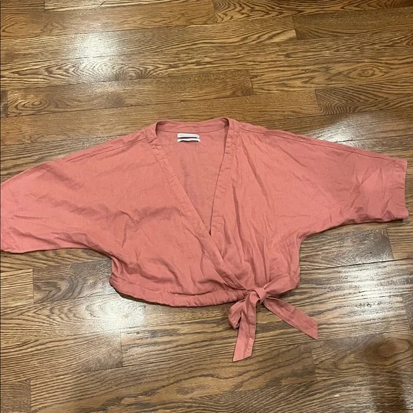 Urban Outfitters Pink Wrap Top M - Picture 2 of 2